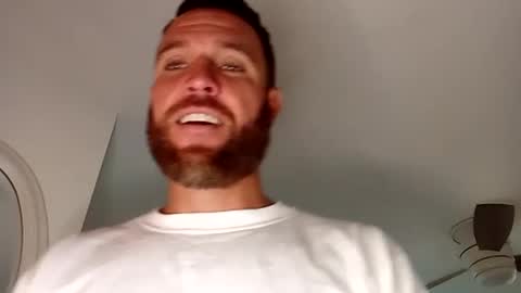 Mikea online show from December 12, 1:17 pm