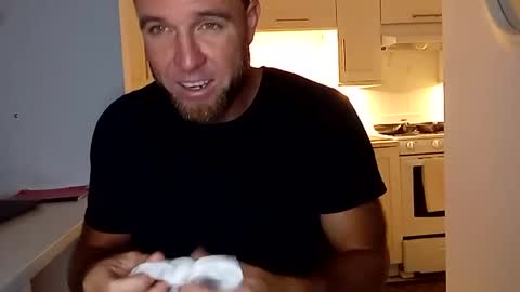 Mikea online show from December 19, 8:56 am
