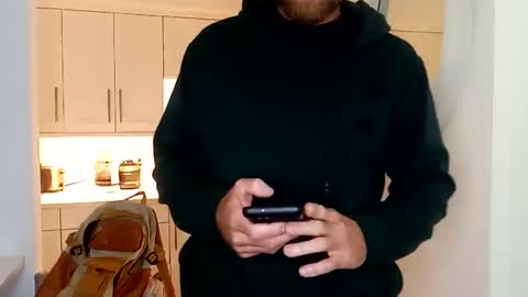 Mikea online show from January 9, 5:43 pm
