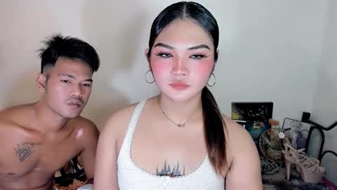 airy_and_dave online show from March 24, 4:28 am