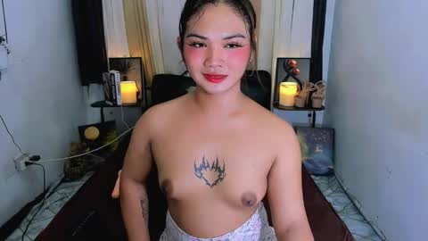 airy_lust online show from May 29, 6:33 am