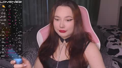 airyhill online show from December 30, 8:21 am