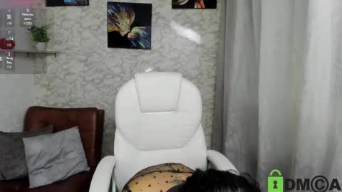 aisha__cambell online show from November 19, 9:48 pm