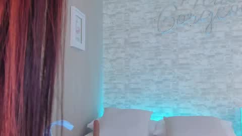 Snapshot of aisha_h chatting on March 11, 7:58 pm Aisha online show from March 11, 7:58 pm