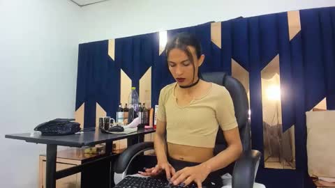 Aisha online show from November 11, 3:50 am