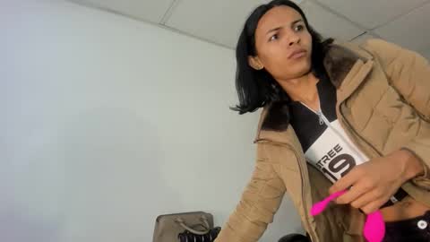 Aisha online show from December 14, 3:34 am