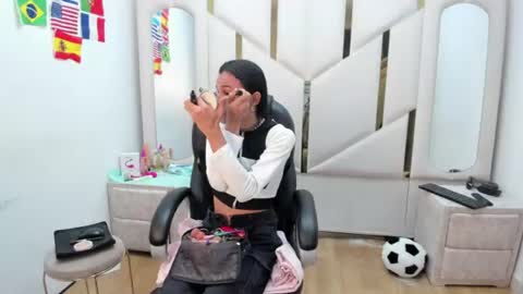 Aisha online show from July 13, 7:27 pm