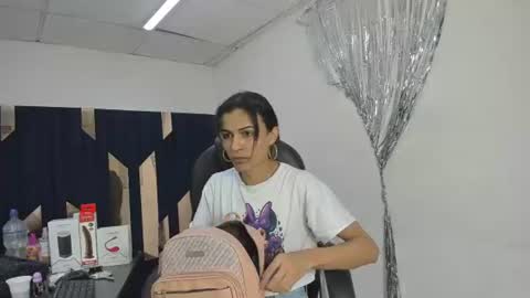 Aisha online show from July 27, 6:26 pm