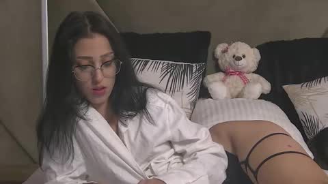 AishaHummer online show from September 19, 5:02 pm