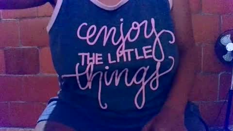 aisha koswell3 online show from January 17, 6:07 am