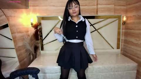 Snapshot of aisha_leenss_r chatting on March 17, 8:23 pm Aisha online show from March 17, 8:23 pm