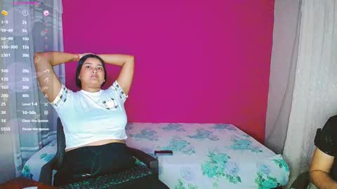 aisha_stacey0410 online show from February 13, 5:58 am