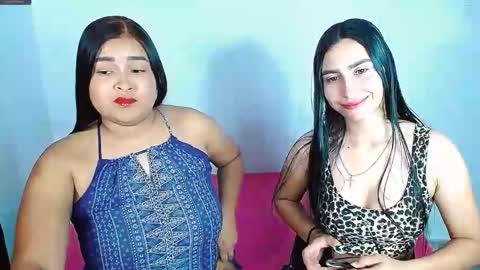 aisha_stacey0410 online show from October 4, 3:43 pm