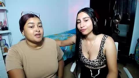 aisha_stacey0410 online show from February 6, 3:48 pm