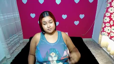aisha_stacey0410 online show from May 21, 2:35 pm