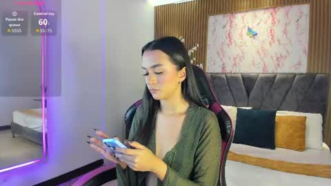 Aisha  online show from July 19, 2:32 pm