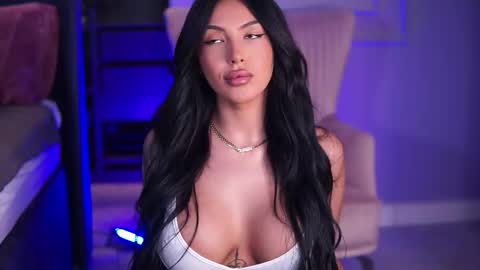 Maddy online show from September 12, 3:34 pm