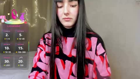 Aisha online show from February 15, 9:33 pm