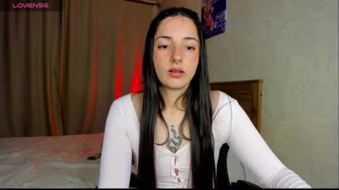 Aisha online show from June 25, 9:19 pm