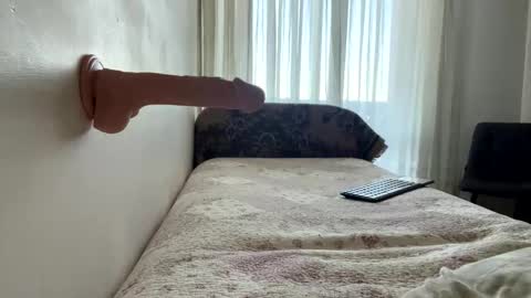 Italianmixedboy online show from November 23, 1:33 pm