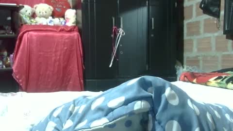 Snapshot of aitana23_ chatting on September 10, 12:21 am aiti online show from September 10, 12:21 am