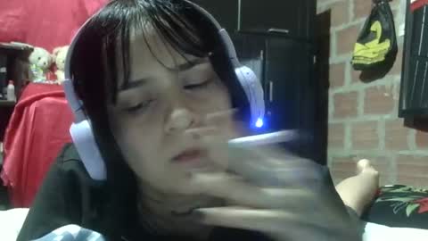 Snapshot of aitana23_ chatting on September 24, 12:25 am aiti online show from September 24, 12:25 am