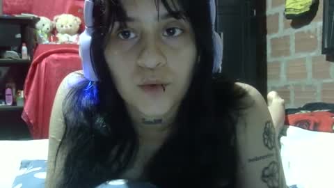 Snapshot of aitana23_ chatting on September 27, 12:48 am aiti online show from September 27, 12:48 am