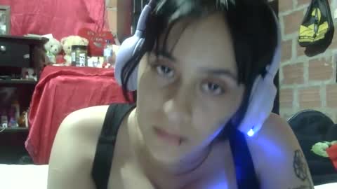 Snapshot of aitana23_ chatting on October 9, 12:52 am aiti online show from October 9, 12:52 am