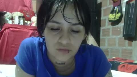 Snapshot of aitana23_ chatting on October 21, 1:06 am aiti online show from October 21, 1:06 am