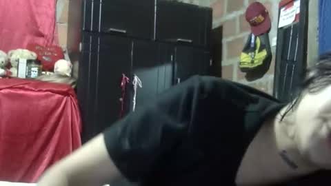 Snapshot of aitana23_ chatting on October 31, 1:50 am aiti online show from October 31, 1:50 am