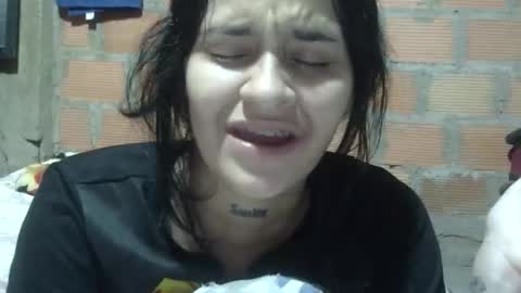 Snapshot of aitana23_ chatting on December 13, 8:04 pm aiti online show from December 13, 8:04 pm