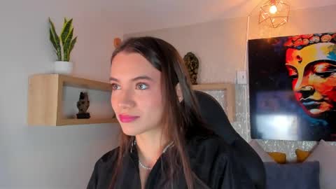little aitana  online show from May 22, 1:35 am