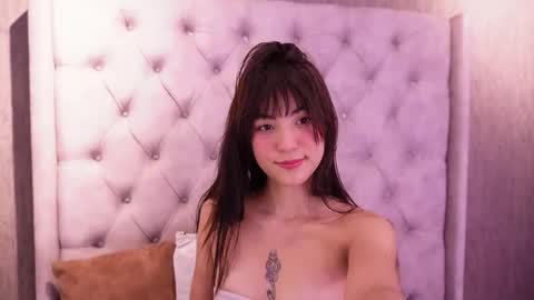 Aitana Jhons online show from January 9, 11:24 am