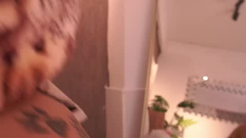 Aitana Jhons online show from February 5, 11:37 am