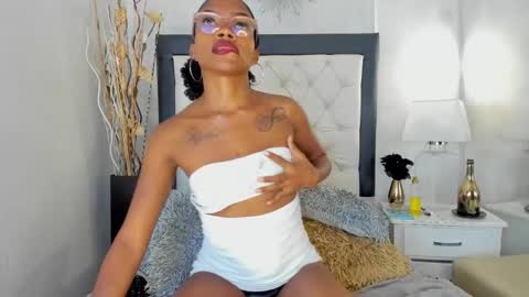 Aitana  online show from November 7, 7:58 pm