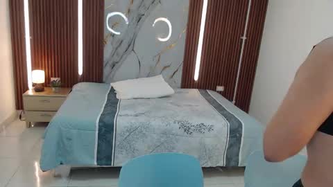 AIXA  online show from September 23, 12:30 pm