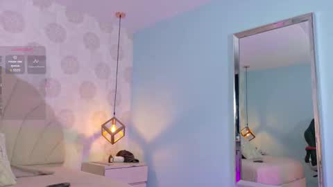 Snapshot of aixatrista1 chatting on October 18, 7:58 pm AIXA online show from October 18, 7:58 pm