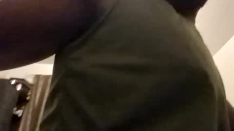 aj297914 online show from October 28, 6:50 am