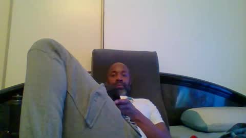 aj297914 online show from February 8, 7:39 pm