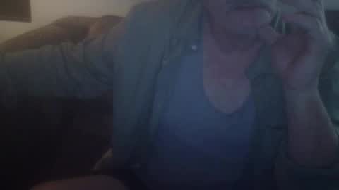 ajames6961 online show from April 13, 11:48 am