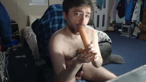 Alec online show from February 18, 6:04 pm