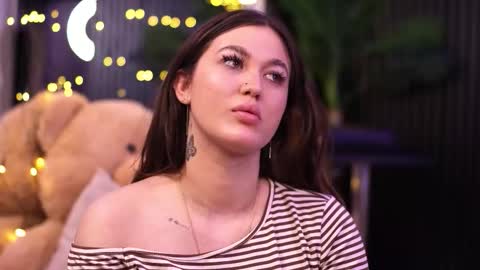 Riri online show from February 3, 2:53 am