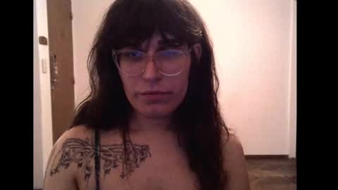 Snapshot of akamedolle chatting on September 19, 5:31 am Veronica Akame 3 online show from September 19, 5:31 am