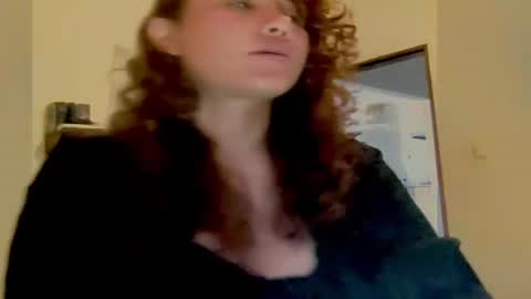 Snapshot of akaneakira1992 chatting on July 8, 9:19 pm akaneakira1992 online show from July 8, 9:19 pm