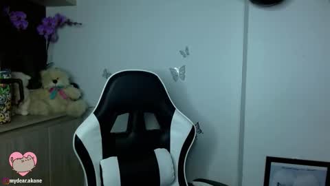 Snapshot of akanebellow chatting on November 25, 9:26 pm Akane Bellow online show from November 25, 9:26 pm