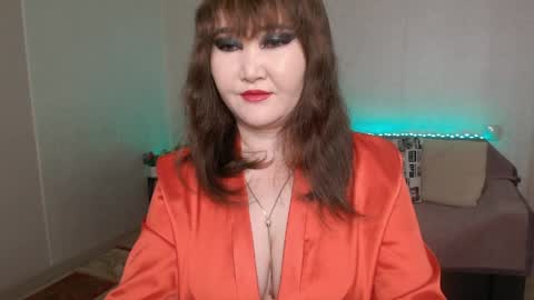 Snapshot of akanire chatting on May 25, 6:58 pm Shelly online show from May 25, 6:58 pm