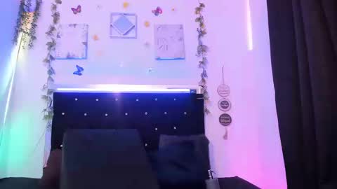 akarirosetti online show from September 18, 3:25 pm