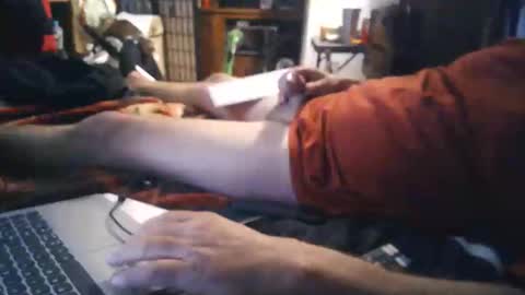 aken4it online show from October 18, 8:42 pm