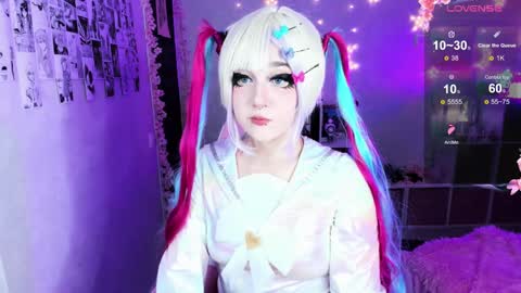 Aki online show from February 10, 1:14 am