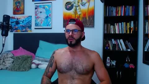 akiles online show from February 27, 2:10 am